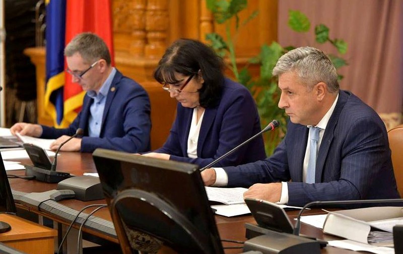 UPDATE | Comisia Iordache a dat vot pe modificările la Codul de Procedură Penală. Iordache: "O eventuală sesizare la Curtea Constituţională va fi respinsă de pe scaun!"
