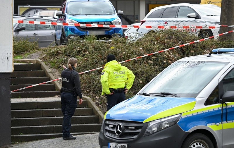 Patru persoane au fost înjunghiate într-un supermarket din Sankt Petersburg | VIDEO