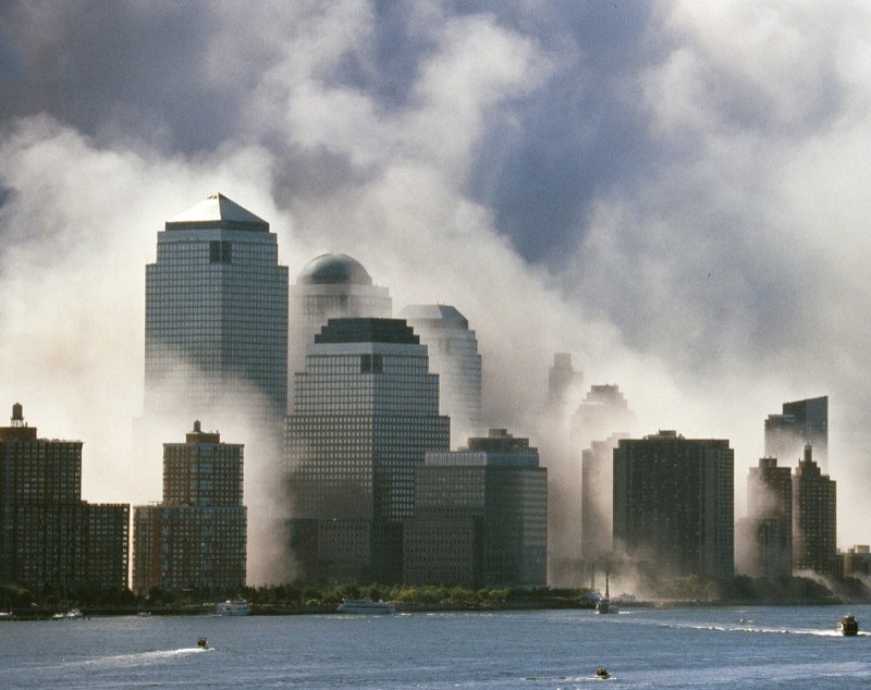 Atentate New York 11 septembrie 2001