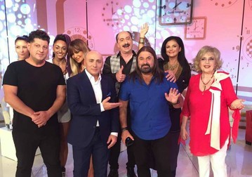 Clara Mărgineanu (FOTO dreapta-sus), alături de Corina Chiriac, Gheorghe Gheorghiu, Marcel Pavel, Tavi Colen și mulți alți artiști