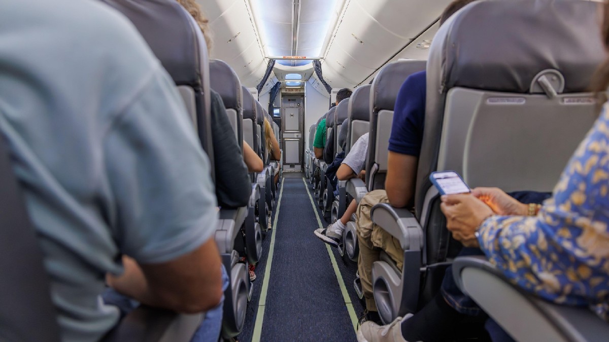 interiorul avionului