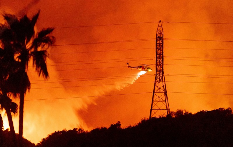 Nou bilanț al incendiilor din Los Angeles: 11 morți și 10.000 de clădiri au fost distruse