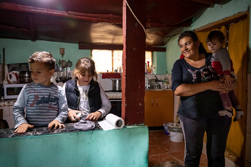 Mama Ioanei a găsit adăpost în casa mamei sale