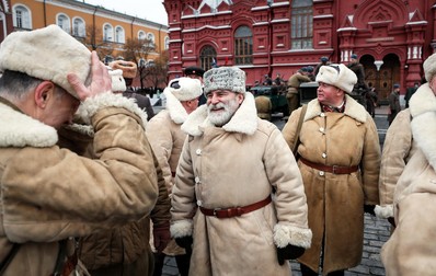 La reconstituirea istorică a paradei militare de pe 7 noiembrie 1941 au participat și veterani