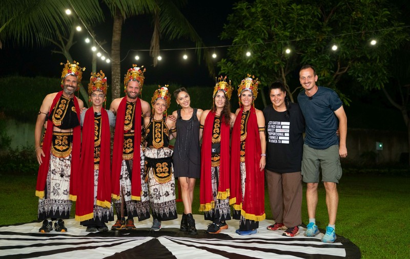 Asia Express 6 noiembrie 2024. Trei echipe au ajuns în etapa finală din Bali, după o eliminare neașteptată