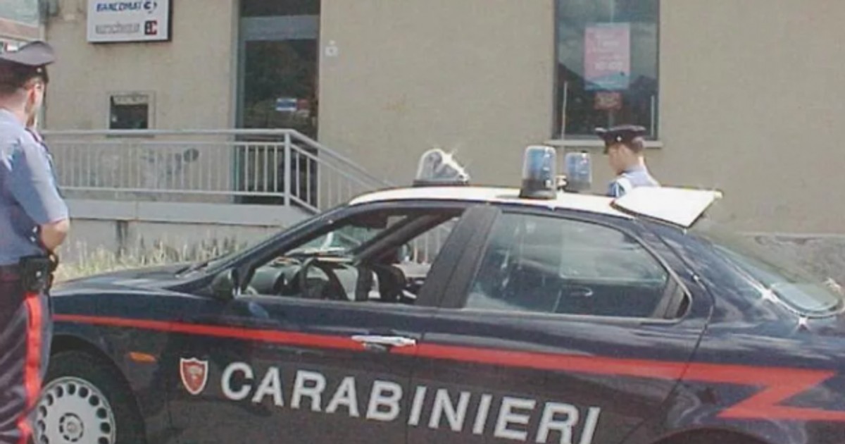 O româncă din Italia a fost arestată după ce a fost prinsă în flagrant cu banii furați de la angajator. A sustras peste 25.000 de euro!