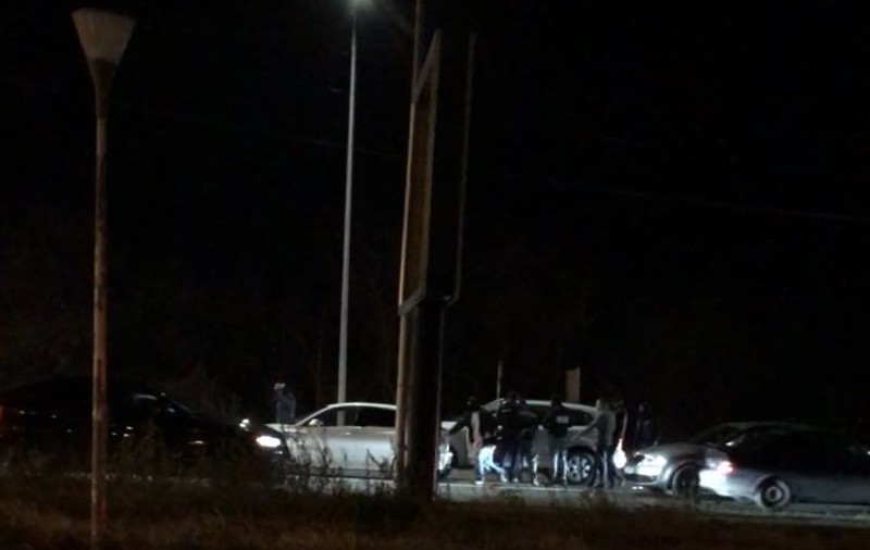 Spaniol din Bacău prins la Mamaia Nord. Ca să-l imobilizeze, mascații au spart geamul mașinii| FOTO