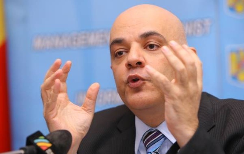 Arafat, despre cazul femeii care s-a aruncat de pe bloc în Capitală: "Vom lua măsuri dacă nu s-au respectat toţi paşii"
