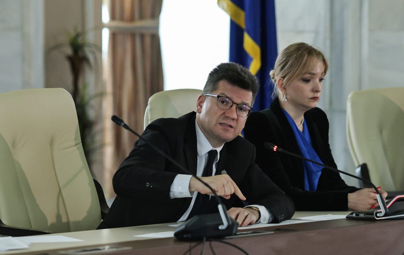 USR cere demiterea lui Mihail Neamțu de la Comisia de Cultură din Parlament. Scandal înaintea deciziei finale