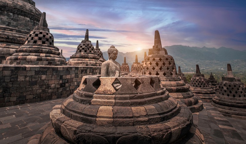 Borobudur, cel mai mare templu budist din lume. Sursa foto: Shutterstock
