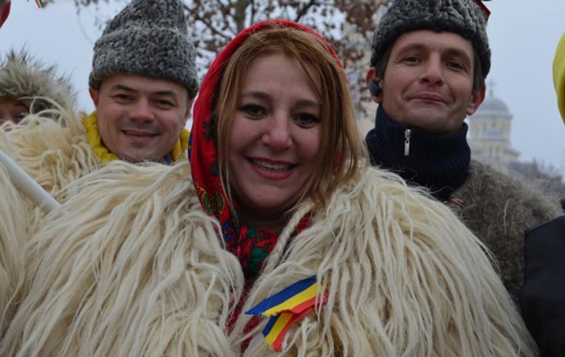 Cine este Diana Iovanovici-Șoșoacă, viitor senator AUR și star al internetului: „I-am spus lui Orban: Arestează-mă, bă!”
