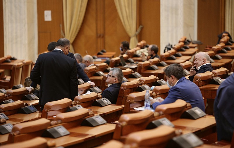 Achizițiile publice făcute în pandemie de Ministerul Sănătății, verificate de o comisie specială a Parlamentului