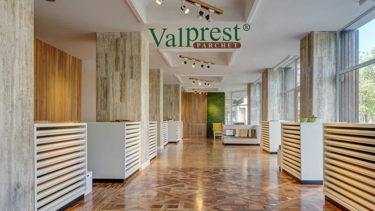 Valprest - poza cu un magazin de parchet, cu mobila alba, luminos