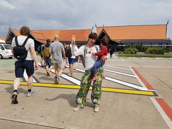 Dana Rogoz a ajuns în Cambodgia. Care a fost primul lucru pe care l-a făcut actrița acolo