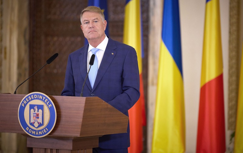 Cât a costat nesimțirea lui Iohannis