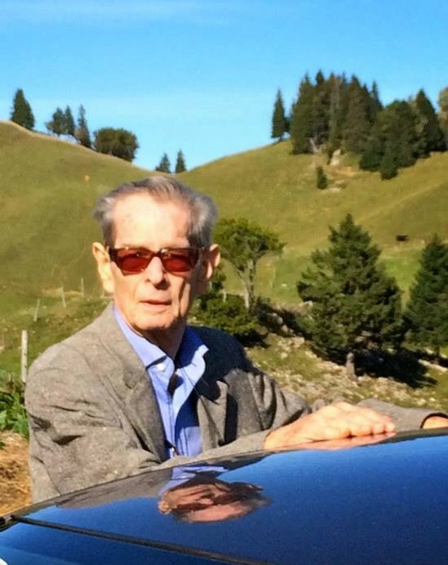 Fotografii inedite cu Regele Mihai la 93 de ani