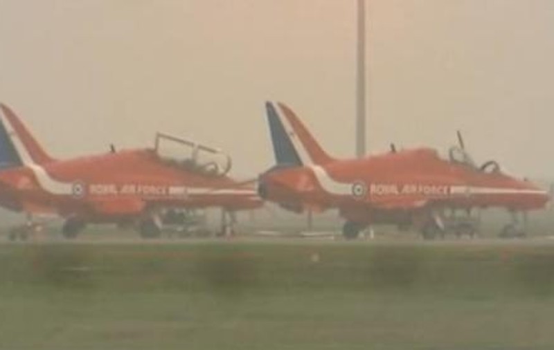 Un pilot britanic murit după ce a fost catapultat dintr-un avion aflat la sol