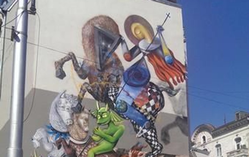 Desenul cu Sfântul Gheorghe de pe peretele unei clădiri din Bucureşti i-a SCANDALIZAT pe localnici. Iată reacţia locatarilor şi a Bisericii