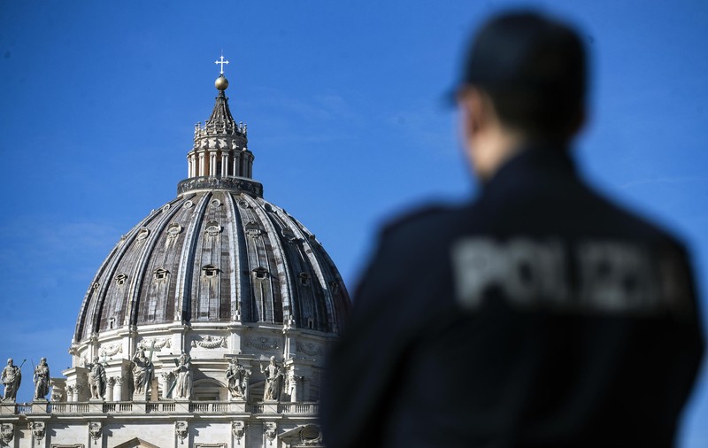Doi italieni, inculpați pentru spionaj în favoarea Rusiei: activități „în scopuri teroriste și subversive”
