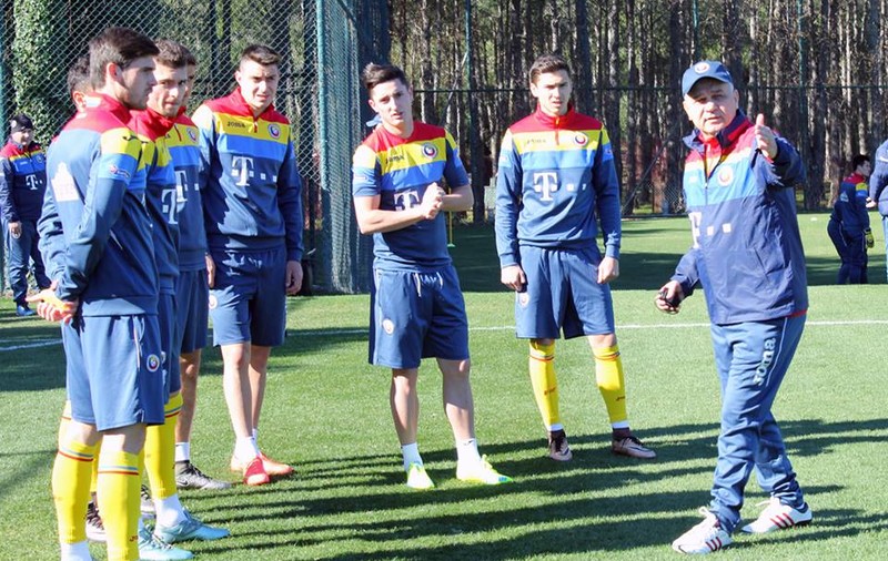 Iordănescu a chemat un fotbalist accidentat de la Viitorul, precum și un jucător șters de la Pandurii. ^Cum arată lotul pentru dubla cu Lituania și Spania