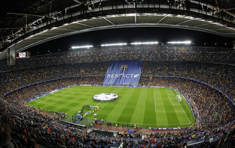 Teroriștii care au comis atentatul din Barcelona voiau să pună o bombă la Camp Nou în timpul unui meci