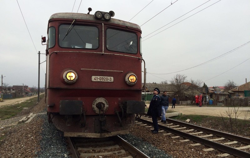 Accident cumplit! Un bărbat a murit după ce a fost lovit de tren!
