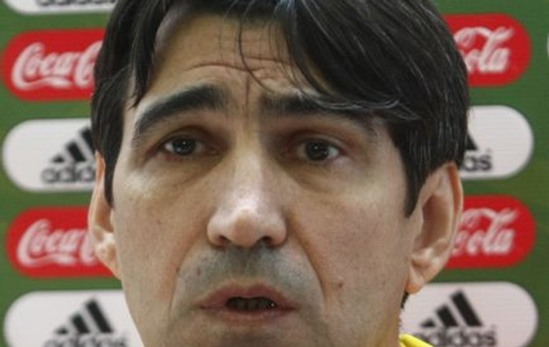 Victor Piţurcă crede încă în revenirea lui Chivu la naţională