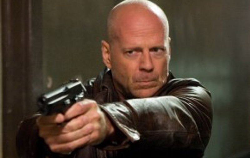 Bruce Willis, tot mai greu de ucis. Urmează DIE HARD 6 | VIDEO