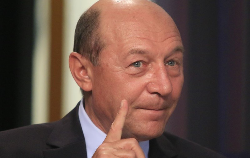 Băsescu avertizează: "Armata ucraineană riscă un măcel dacă nu este sprijinită de NATO"