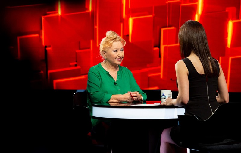 Rodica Popescu Bitănescu, invitată la „40 de întrebări cu Denise Rifai”: „V-au adus scenele nud un plus de popularitate?”