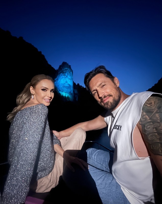 Unde apare Daniel Pavel, după ce a fost roast-uit la PRO TV. Se întâmplă pe 4 octombrie și o are alături pe soția lui