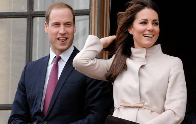 Kate Middleton îi calcă pe urme lui Lady Di în privinţa creșterii copilului. Vezi ce decizie a luat!