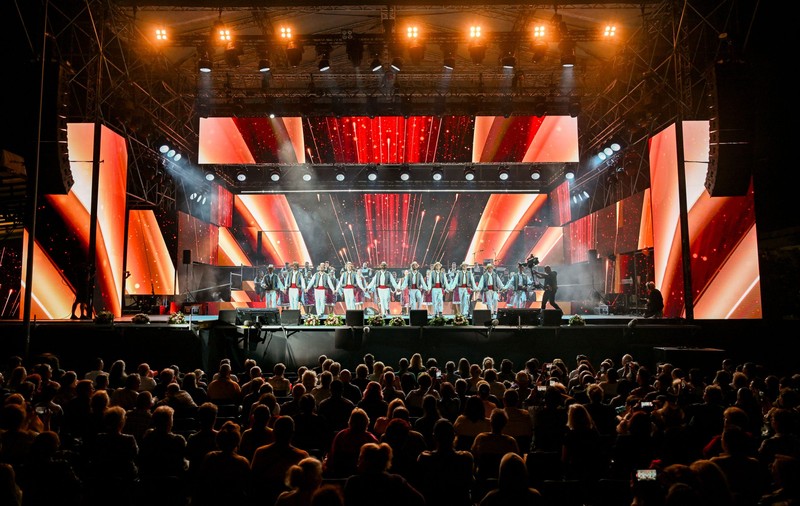 Festivalul Național al Cântecului și Dansului Popular Românesc „Mamaia” 2024 a revenit după o pauză de 12 ani