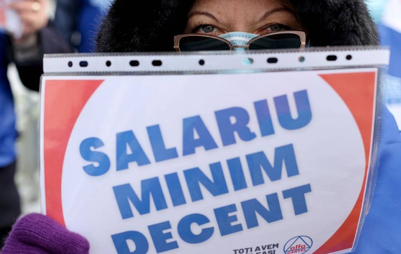 Nu vreți majorarea salariului minim în România, ca în UE? Foarte bine, să sperăm că nu veți ofta la alegeri