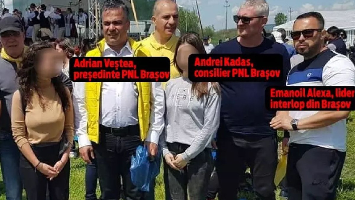 Fotografia din 2019, în care Adrian Veștea apare alături de Emanoil Alexa