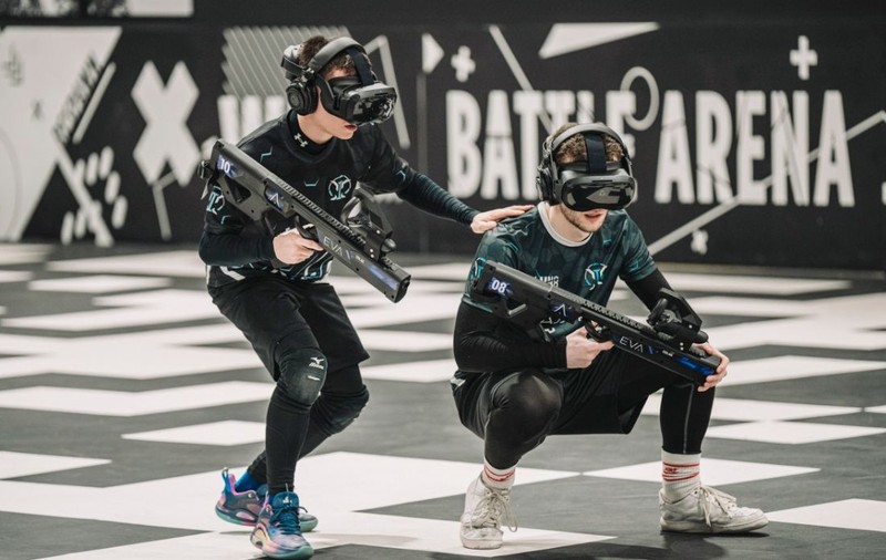Unde să joci „Counter-Strike în Realitate Virtuală” în București: dacă ești bun poți ajunge să reprezinți România la Campionatul Mondial de esports în VR