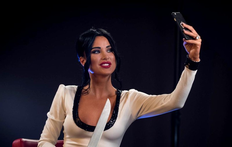 Daniela Crudu a plătit operațiile estetice ale surorii ei. Cât a scos din buzunar ca să o "tuneze" pe Ana Maria | FOTO