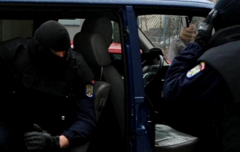 Percheziții în București și alte patru județe. Suspecți de infracțiuni economice, prejudiciu de 9 milioane de lei
