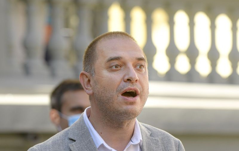 Biroul Electoral al Sectorului 2 a aprobat renumărarea voturilor din două secții, anunță Radu Mihaiu. „O fracţie infimă”