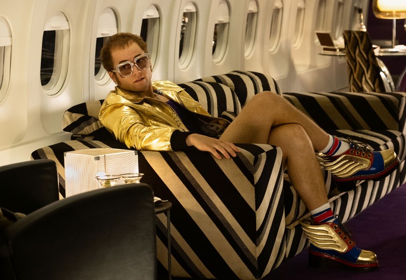 Filmul „Rocketman”, o incursiune psihedelică în sufletul lui Elton John