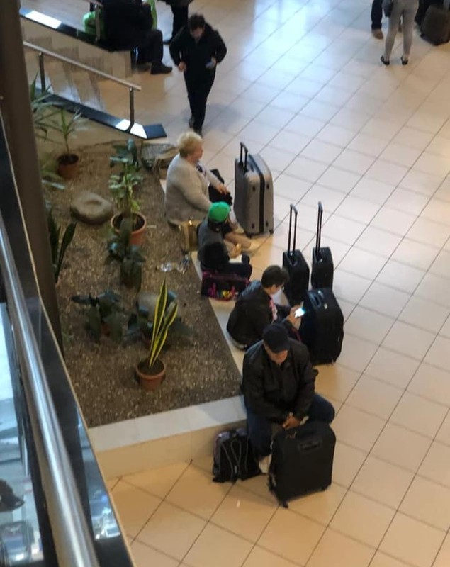 Dezastrul găsit de ministrul Transporturilor la Aeroportul Otopeni: „O mizerie de nedescris în toalete". Directorul aeroportului a fost demis