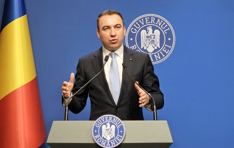 Ministrul Energiei a găsit speculatorii de pe piața energiei: traderii din România fac profit de trei ori mai mare decât cei din Occident. Președintele Nicușor Dan a criticat ANRE