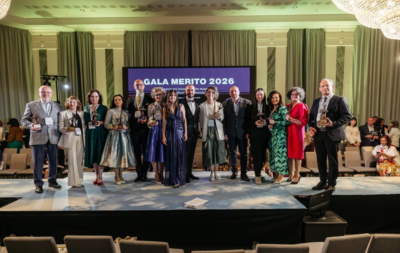 Gala MERITO 2026. Cine sunt cei 12 profesori  premiați pentru excelență. Ministrul educației,  Mihai Dimian: „Vă iubesc!”