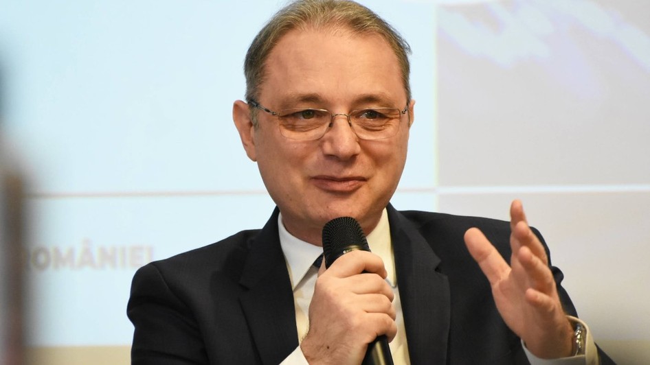 Luca Niculescu vrea ca până joi să aibă lista de miniștrii și programul de guvernare. Sursă Foto: Facebook / Luca Niculescu