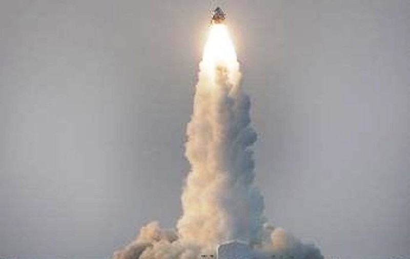 Chinezii trimit în spaţiu prima femeie cosmonaut! 