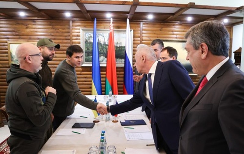 Ucraina plănuiește să reia negocierile de pace cu Rusia până la sfârșitul lunii august