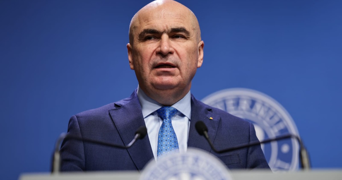 Ilie Bolojan în timpul unui discurs