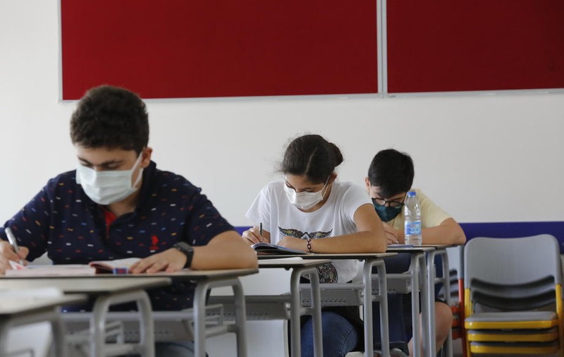 Peste două milioane de elevi se întorc în bănci. Avertismentul unui expert în sănătate pentru părinți: Nu vă diagnosticați singuri copiii!