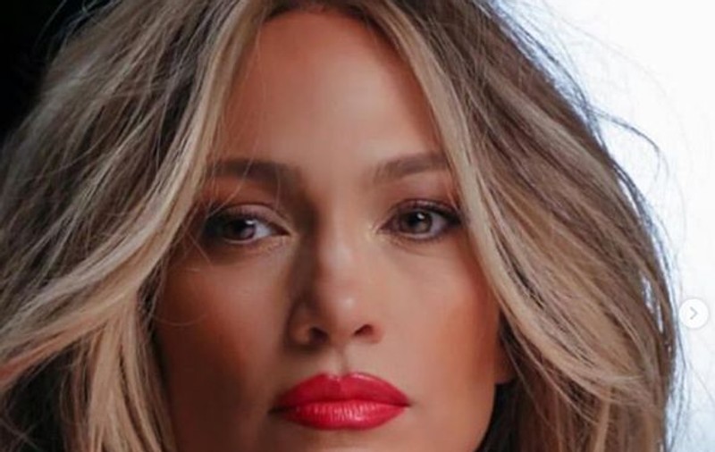 Cum arată Jennifer Lopez după ce a renunțat la zahăr și carbohidrați