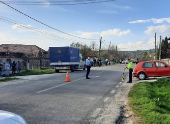 În accidentul din Vinerea Mare a murit băiețelul de 4 ani al familiei Unchiașu. Foto: Facebook
